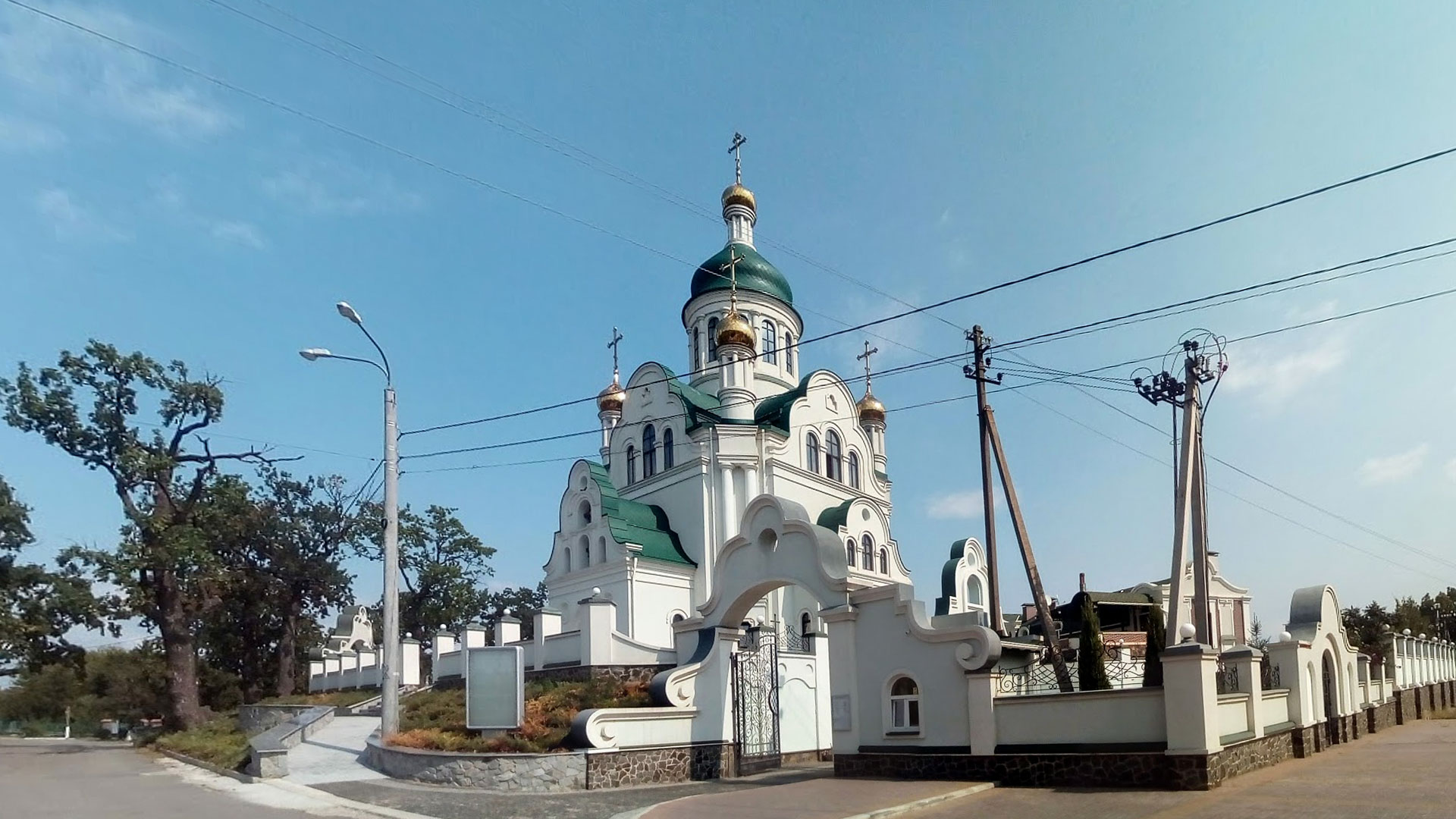 Church in honor of the Holy Apostles Peter and Paul in Pliuty village, Kyiv region